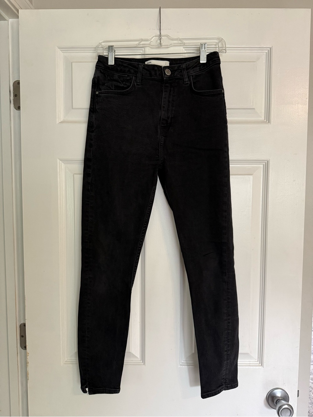 Zara Black High-Rise Slim Jeans